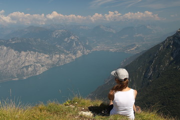 Fototapeta na wymiar Lago di Garda - enjoying the view