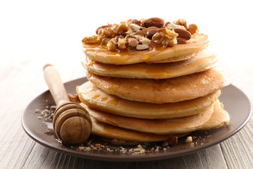 pancake and almond
