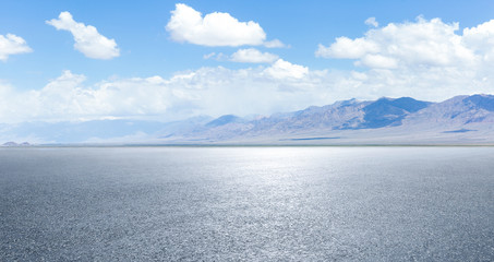 Fototapeta premium blue sky and sea