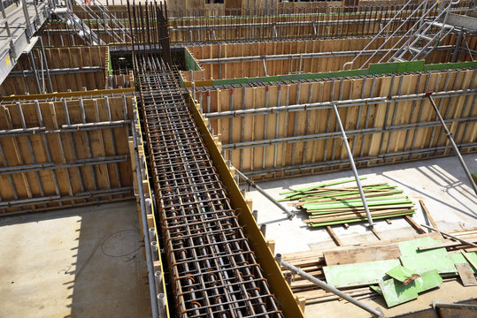 Formwork construction; molding for concrete
