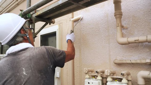 働く人・塗装業