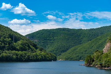 Fototapeta na wymiar Mountain lake 