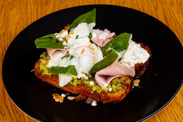 Brioche with ham