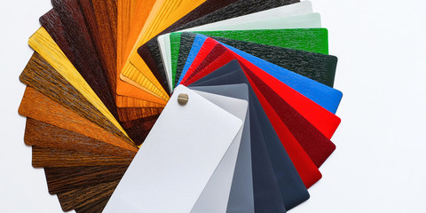 Samples of the colored lamination. The color palette on the table