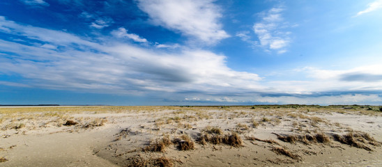 Nordsee, Strand auf Langeoog: Dünen, Meer, Entspannung, Auszeit, Ruhe, Erholung, Ferien, Urlaub, Glück, Freude,Meditation :) 