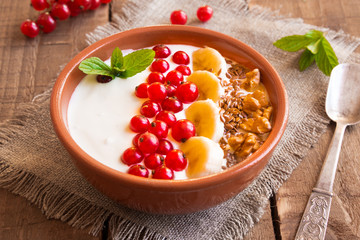 Yogurt with fruit and nuts