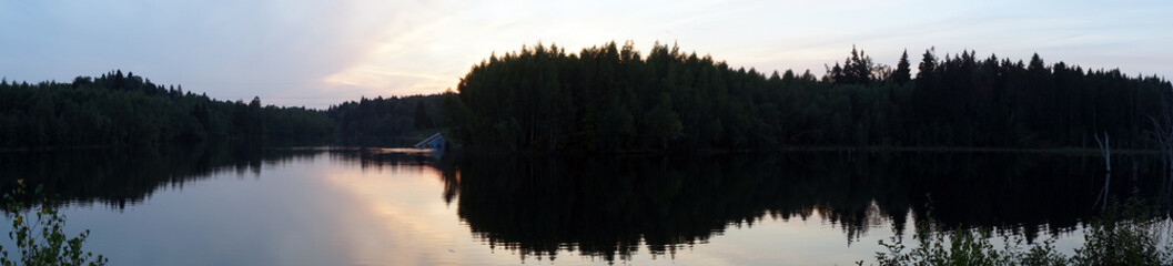 Obraz premium Panorama of lake