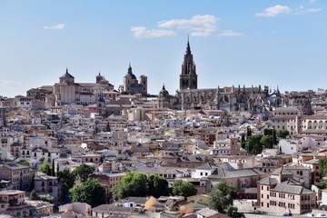 Fototapeta na wymiar Scenic view of Toledo medieval city skyline, Spain