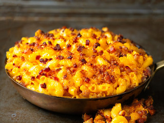 rustic golden baked macaroni and cheese