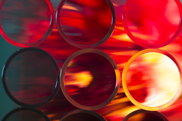 Reagenzgläser bunt von oben künstlerisch