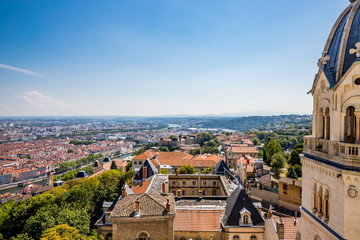 Fototapeta na wymiar Vue de Lyon vu depuis la basilique de Fourvière