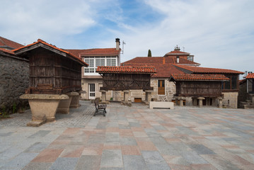Plaza de la aldea de Congostro, Rairíz de Veiga. Ourense, Galicia. España. © VicVaz