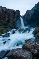 Obraz premium Folaldafoss Wasserfall, Island I