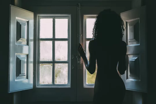 Naked Windows