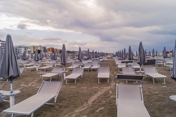 Fototapeta premium beach at blue hour on a bad weather day