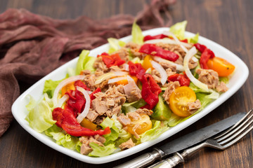 tuna salad on white dish