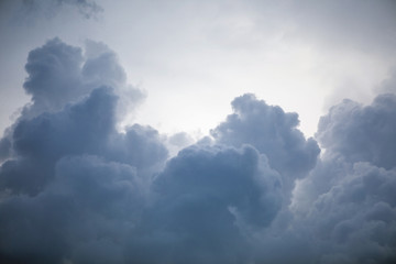 Fototapeta na wymiar Storm clouds 8
