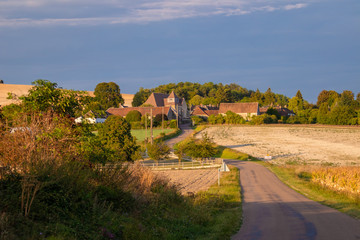 Pittoresque village de Pouy-Sur-Vanne dans l'Aube