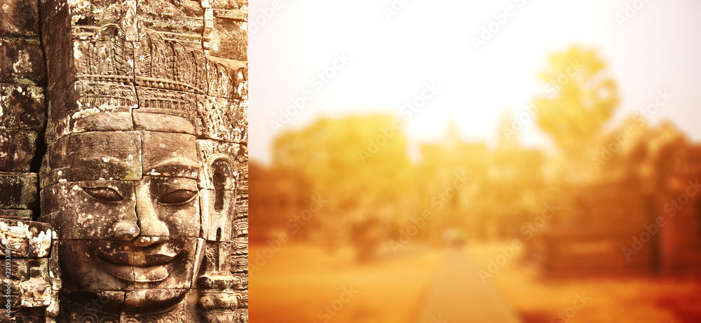 Poster giant stone face in prasat bayon temple, angkor wat, cambodia