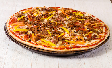 Pizza with minced meat