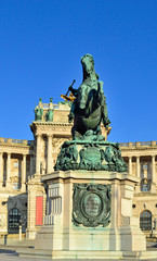 Fototapeta na wymiar Vienna - Statua dell'Arciduca Carlo d'Austria nella Heldenplatz