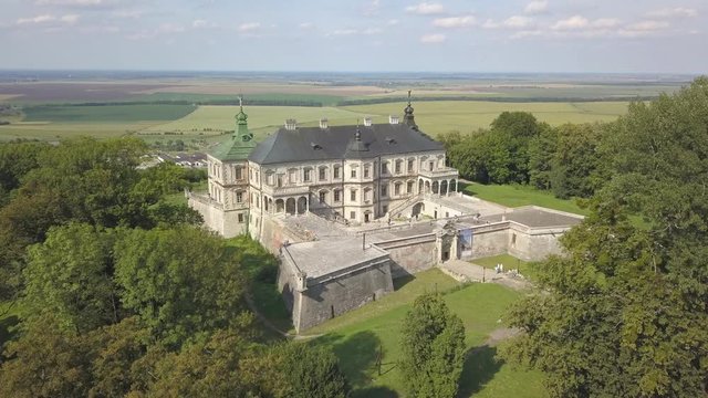 Aerial drone footage with approximation to a medieval castle (4K, 30fps)