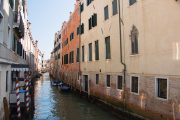 Fototapeta na wymiar Canals of Venice, Italy.