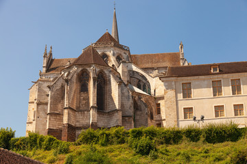 Auxerre, abbaye saint-germain, balade de le long de l'yonne