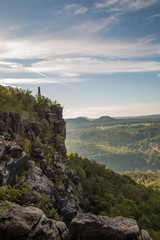 Lilienstein mit Blick ins Tal 