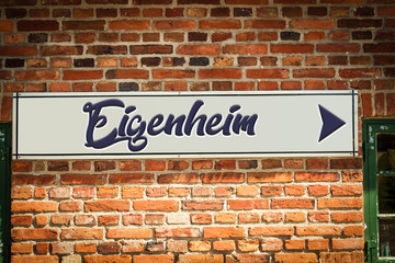 Fototapeta na wymiar Schild 318 - Eigenheim