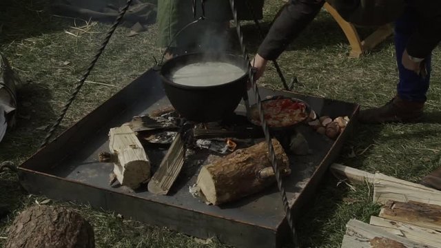 Cooking on a bonfire