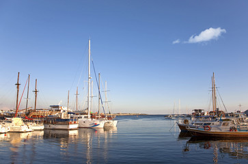 Im Hafen von Pafos