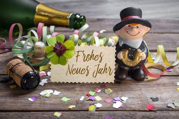 Silvesterkarte mit Konfetti Kleeblatt und Schornsteinfeger 2019 Happy New Year Frohes neues Jahr