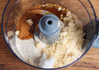 Preparation of pumpkin pie with chocolate