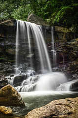 Fototapeta na wymiar Tall Waterfall