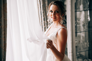 Naklejka premium Bride's morning.The fees of the bride.Wedding photo