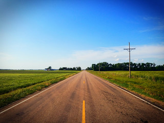 Fototapeta premium Empty Road and Blue Sky