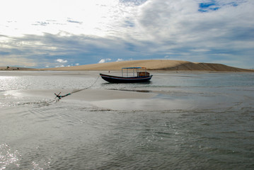 Obraz premium Jericoacoara is a virgin beach hidden behind the dunes of the west coast of Jijoca de Jericoacoara, Ceará, Brazil