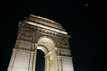 Fototapeta premium India Gate at night in Delhi, India
