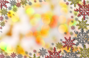 красивая иллюстрация разноцветных снежинок на блестящем фоне        