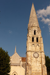 Fototapeta na wymiar Bourgogne, Auxerre, Clocher de l'abbaye saint-germain