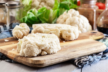 Preparation of vegetarian cauliflower steak