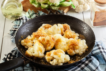 Vegetarian fried cauliflower with bread crumb