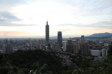 Fototapeta na wymiar Taipei101