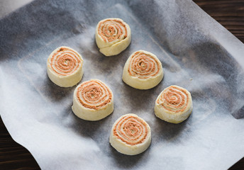 Preparation of roll with pate