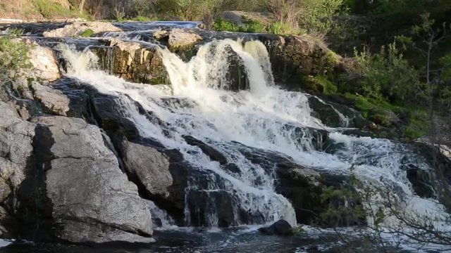 Водопад Великча
