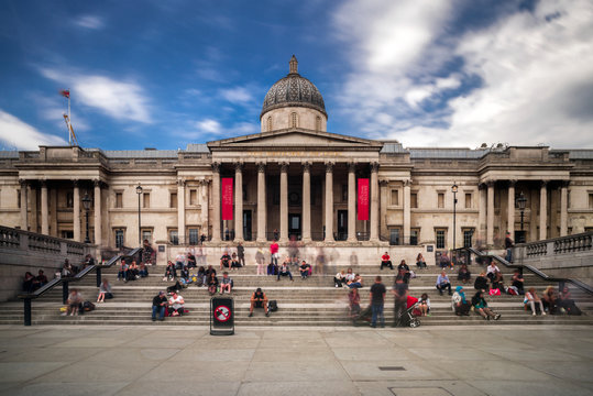 The national gallery in Trafalgar suqare, London