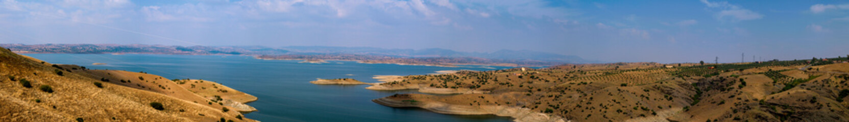 Fototapeta na wymiar Hassan addakhil lake in Morocco