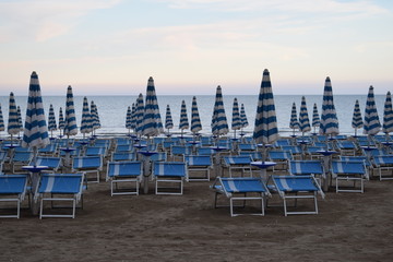 Italienischer Strand zur Abendzeit