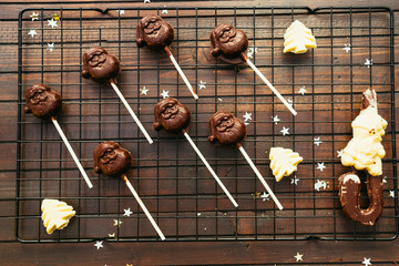 Christmas chocolate lollipos